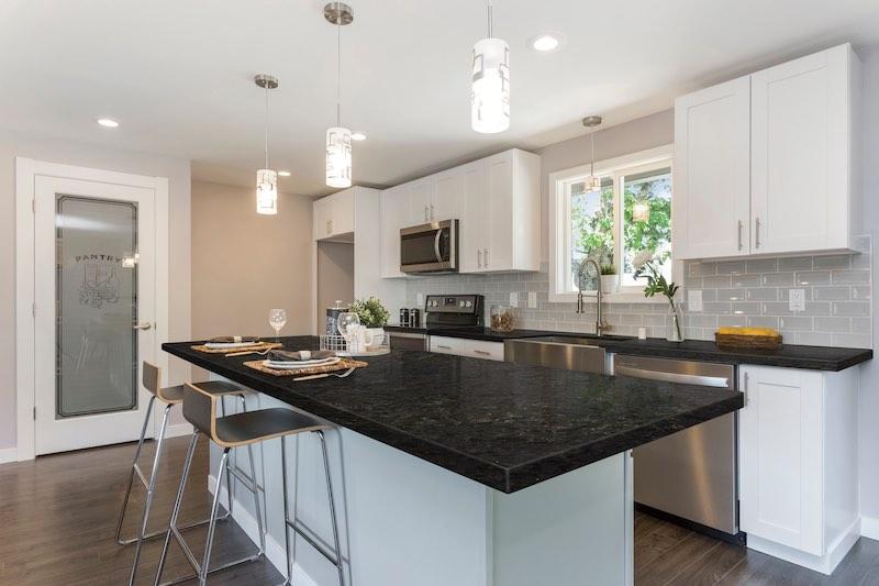 Solid Surface Countertops in Anaheim & Los Angeles California