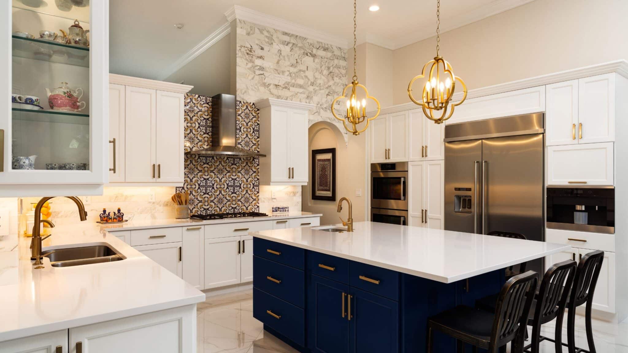 How to pick the right kitchen countertop height in California