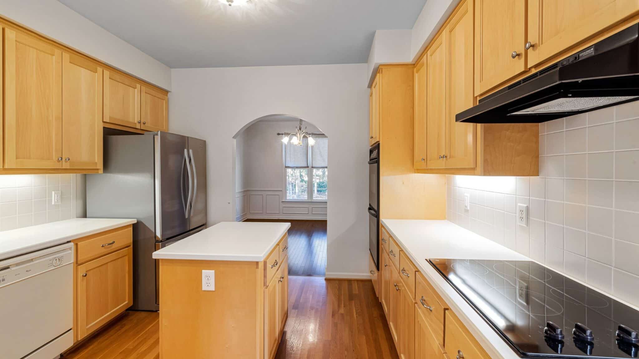 Selecting Quartz & Granite for Kitchen Counters in Sacramento, CA